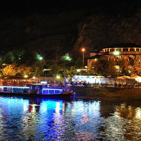 Hotel Vataksi Berdic e Siperme Zewnętrze zdjęcie