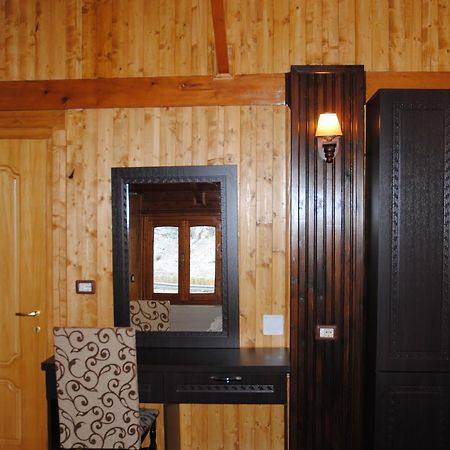 Hotel Vataksi Berdic e Siperme Zewnętrze zdjęcie