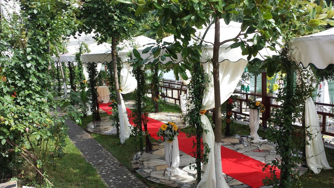Hotel Vataksi Berdic e Siperme Zewnętrze zdjęcie