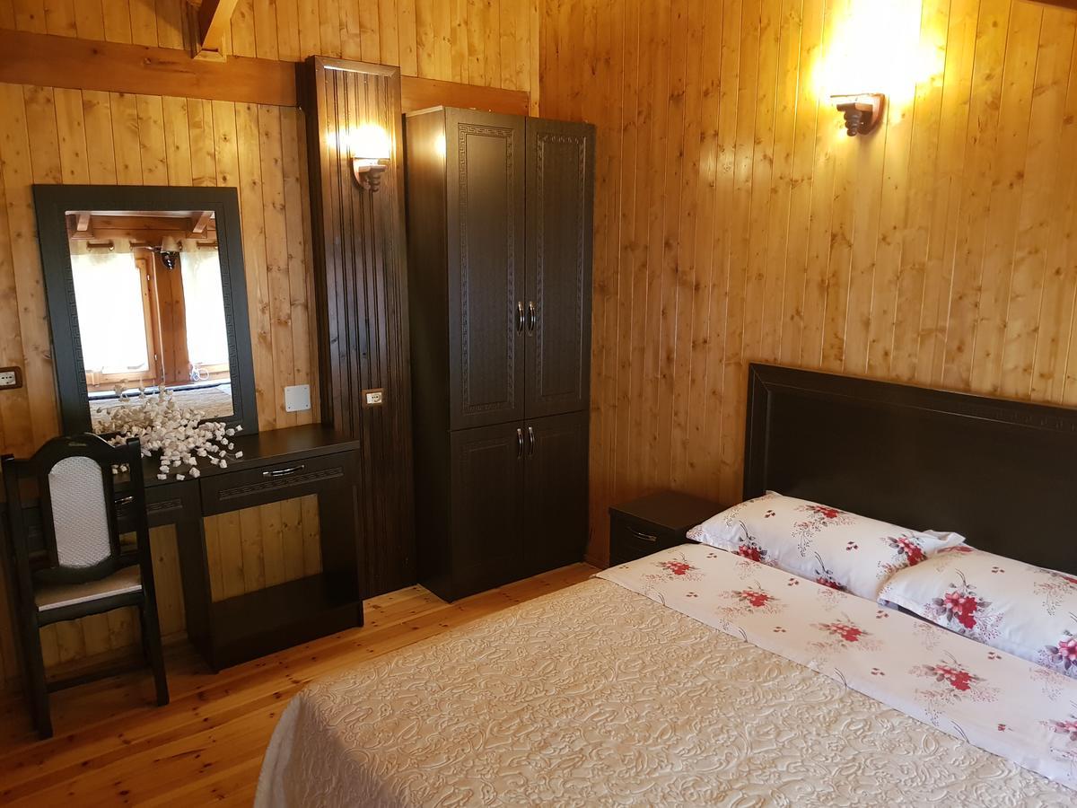 Hotel Vataksi Berdic e Siperme Zewnętrze zdjęcie