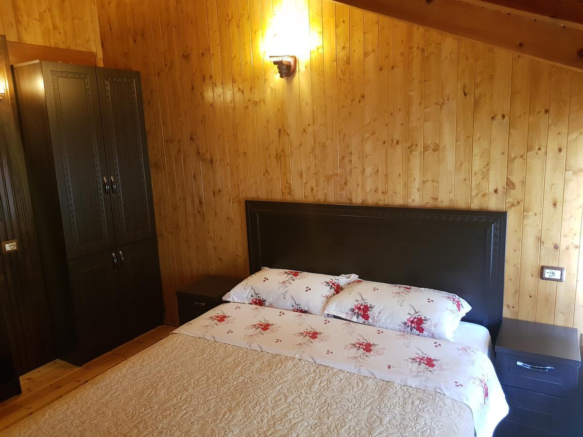 Hotel Vataksi Berdic e Siperme Zewnętrze zdjęcie